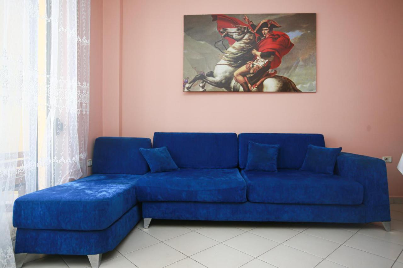 Helia's Shkembi Kavajes Apartment