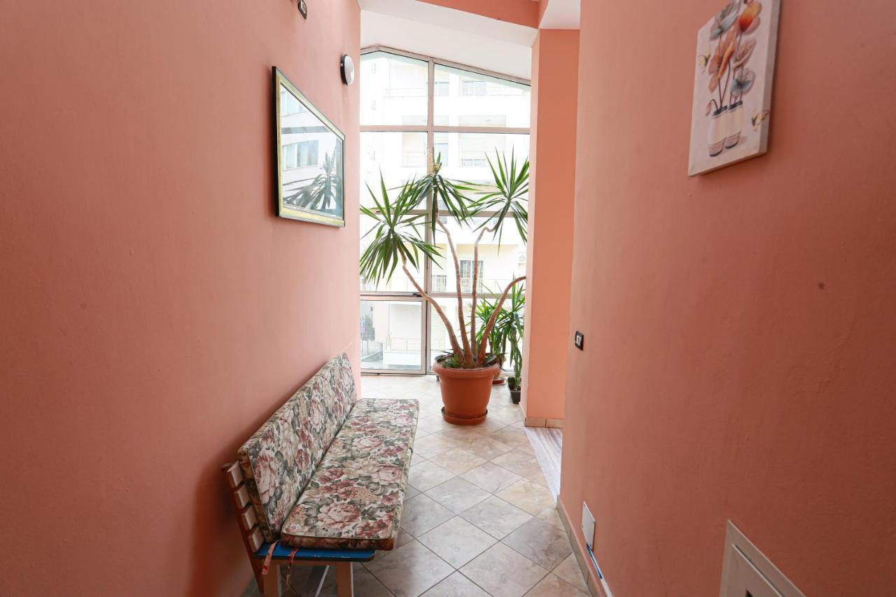 Helia's Shkembi Kavajes Apartment Durrës